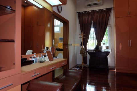 Studio on Jomtien Beach, Pattaya, Thailand № 144487 - photo 21