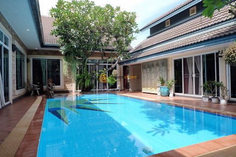 Studio on Jomtien Beach, Pattaya, Thailand № 144487 - photo 12