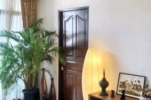 Кондоминиум с 2 спальнями в Пхракханонге, Бангкок, Таиланд № 144525 - фото 9