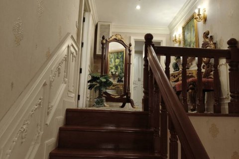 Кондоминиум с 3 спальнями в Бангкоке, Таиланд № 144510 - фото 4