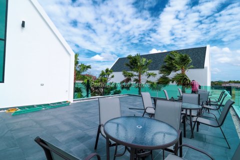 Дом в Паттайе, Таиланд с 3 спальнями  № 74327 - фото 24