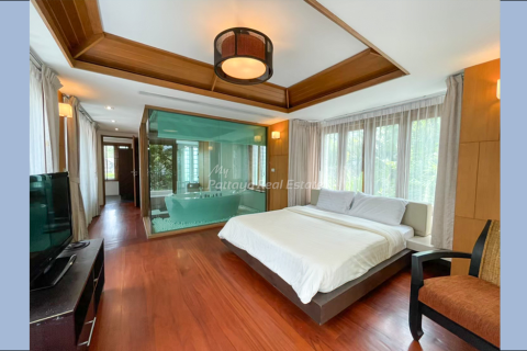 Maison à Pattaya, Thaïlande 5 chambres № 168051 - photo 17