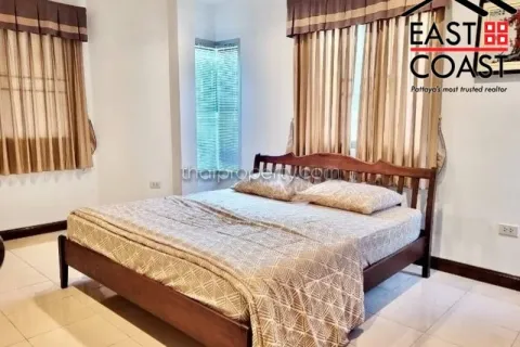 Casa de 3 dormitorios en Pattaya, Tailandia № 212900 - foto 8