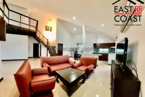 Casa de 3 dormitorios en Pattaya, Tailandia № 212900 - foto 2