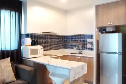 Condominio de 1 dormitorio en Jomtien Beach, Pattaya, Tailandia № 212904 - foto 4