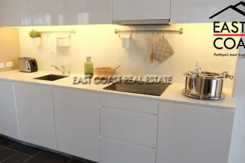 Condominio de 7 dormitorios en Pattaya, Tailandia № 212902 - foto 16