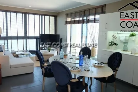 Condominio de 7 dormitorios en Pattaya, Tailandia № 212902 - foto 3