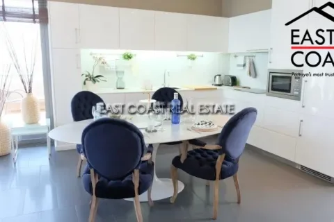 Condominio de 7 dormitorios en Pattaya, Tailandia № 212902 - foto 4