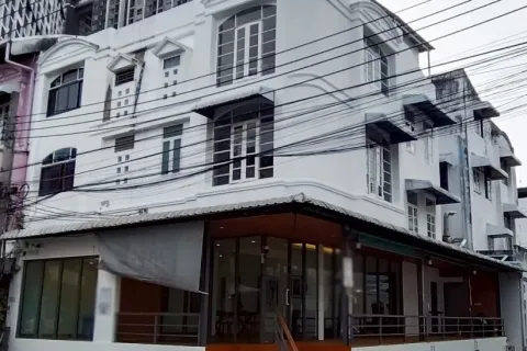 ทาวน์เฮาส์ในห้วยขวาง, กรุงเทพฯ, ประเทศไทย 4 ห้องนอน № 214884