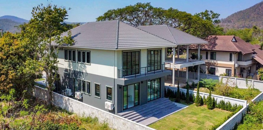 Дом в Чиангмае, Таиланд с 3 спальнями № 133459