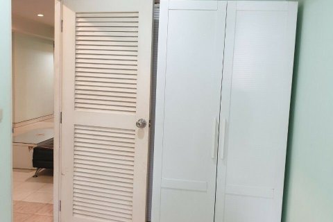 Кондоминиум с 2 спальнями в Банг Раке, Бангкок, Таиланд № 169460 - фото 7