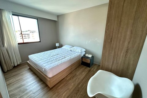 Кондоминиум с 2 спальнями в Сатхоне, Бангкок, Таиланд № 154248 - фото 9