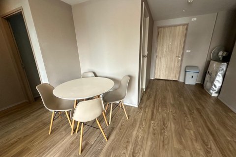 Кондоминиум с 2 спальнями в Сатхоне, Бангкок, Таиланд № 154248 - фото 6