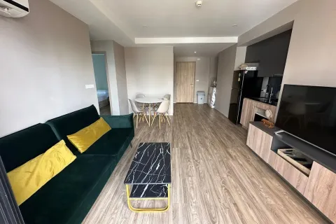 Кондоминиум с 2 спальнями в Сатхоне, Бангкок, Таиланд № 154248 - фото 1