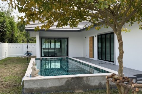 Villa in Chiang Mai, Thailand 3 bedrooms № 154252 - photo 1