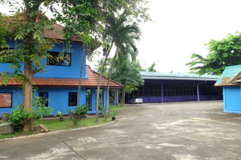 Коммерческая недвижимость в Чиангмае, Таиланд  № 162493 - фото 2