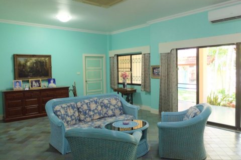 Maison à Chiang Mai, Thaïlande 4 chambres № 162494 - photo 2