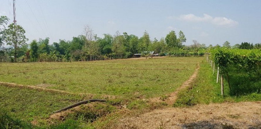 Земельный участок в Чиангмае, Таиланд  № 162491