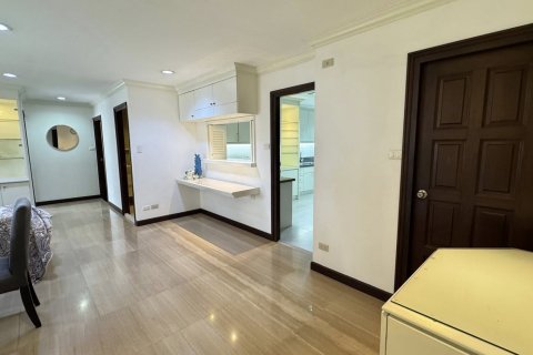 Кондоминиум с 3 спальнями в Бангкоке, Таиланд № 172612 - фото 5