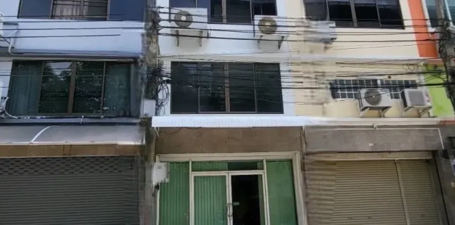Shophouse in Bang Na, Bangkok, Thailand № 151845