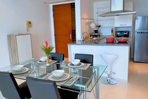 Condo in Khlong Toei, Bangkok, Thailand, 2 bedrooms  № 171639 - photo 7