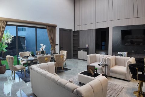 Дом в Паттайе, Таиланд с 3 спальнями  № 160958 - фото 8