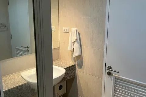 Condo in Watthana, Bangkok, Thailand, 2 bedrooms  № 138975 - photo 12