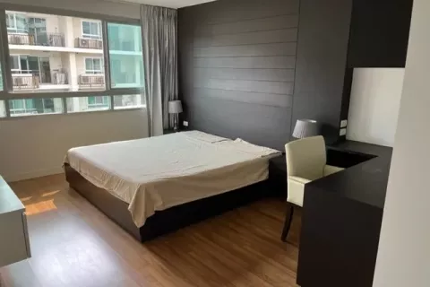 Condo in Watthana, Bangkok, Thailand, 2 bedrooms  № 138975 - photo 6