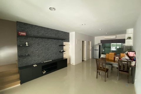 Таунхаус в Суан Луанге, Бангкок, Таиланд с 3 спальнями  № 138969 - фото 3