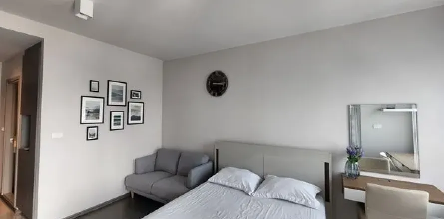 Studio in the Condo in Phra Khanong, Bangkok, Thailand  № 157262