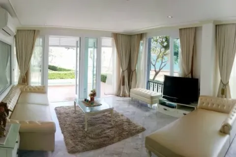 Вилла в Хуа Хине, Таиланд с 4 спальнями  № 157265