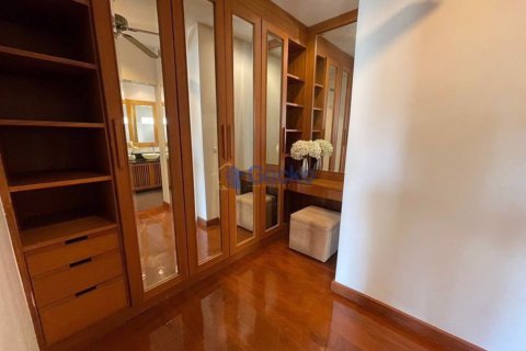 House in Pattaya, Thailand 3 bedrooms № 196233 - photo 6