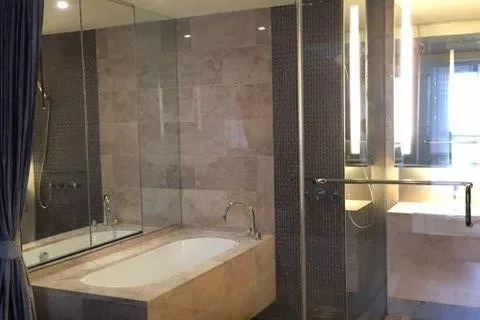 Eigentumswohnung in Pathum Wan, Bangkok, Thailand, 1 Schlafzimmer № 217968 - Foto 14
