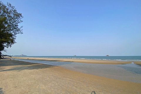 Condo in Hua Hin, Thailand, 2 bedrooms  № 168376 - photo 4