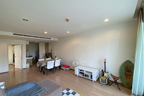 Condo in Hua Hin, Thailand, 2 bedrooms  № 168376 - photo 23