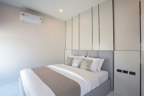 Villa in Hua Hin, Thailand 4 bedrooms № 168375 - photo 18