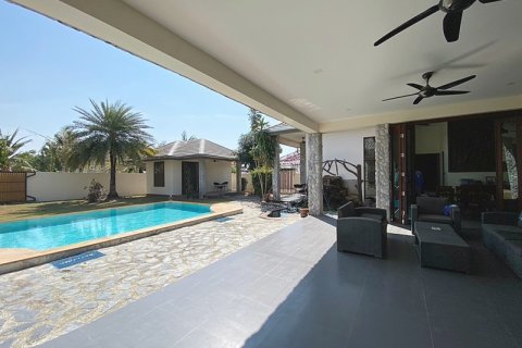 Villa à Hua Hin, Thaïlande 4 chambres № 168380 - photo 5