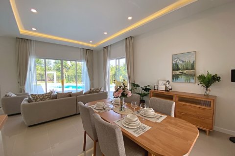 Villa in Hua Hin, Thailand 3 bedrooms № 168377 - photo 11