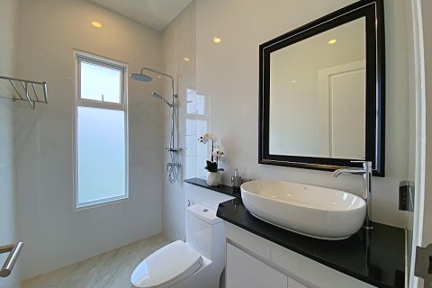Villa in Hua Hin, Thailand 3 bedrooms № 168377 - photo 23