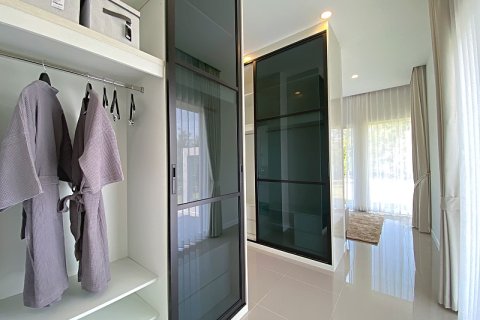 Villa in Hua Hin, Thailand 3 bedrooms № 168377 - photo 24