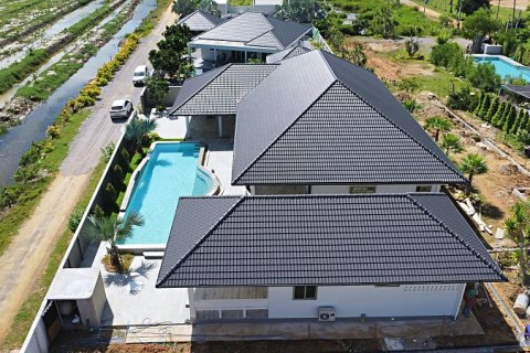 Villa in Sam Roi Yot, Thailand 3 bedrooms № 168399 - photo 13