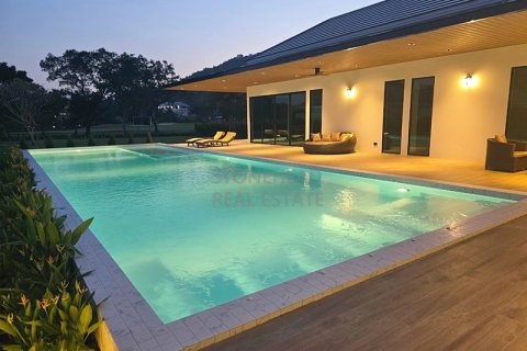 Villa à Hua Hin, Thaïlande 3 chambres № 168379 - photo 6