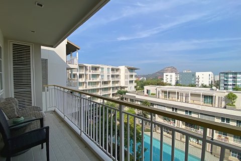 Condo in Hua Hin, Thailand, 2 bedrooms  № 168378 - photo 20