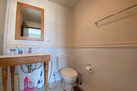 Condo in Hua Hin, Thailand, 2 bedrooms  № 168378 - photo 17