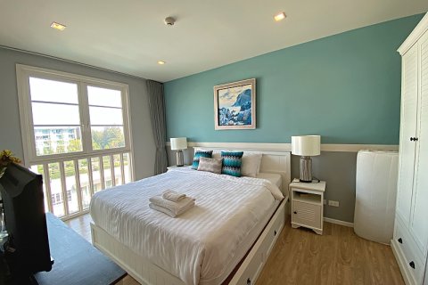 Condo in Hua Hin, Thailand, 2 bedrooms  № 168378 - photo 14