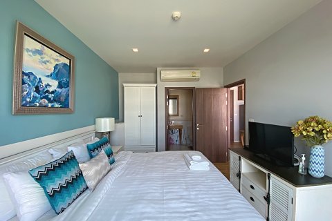Condo in Hua Hin, Thailand, 2 bedrooms  № 168378 - photo 16