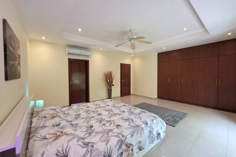 Дом в Паттайе, Таиланд с 4 спальнями  № 155770 - фото 24