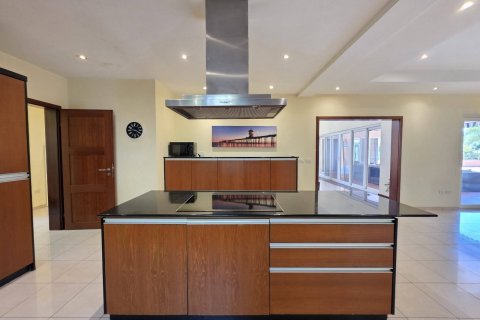 Дом в Паттайе, Таиланд с 4 спальнями  № 155770 - фото 13