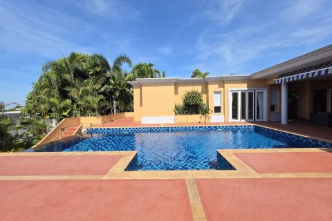 Дом в Паттайе, Таиланд с 4 спальнями  № 155770 - фото 6