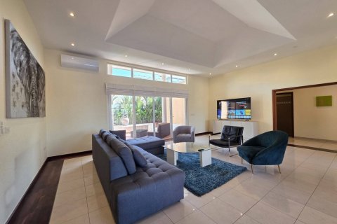 Дом в Паттайе, Таиланд с 4 спальнями  № 155770 - фото 16